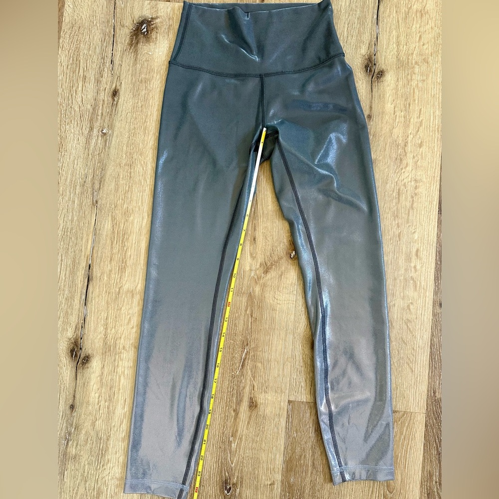 Lululemon // Cool Shine Grey Leggings 25 inch length